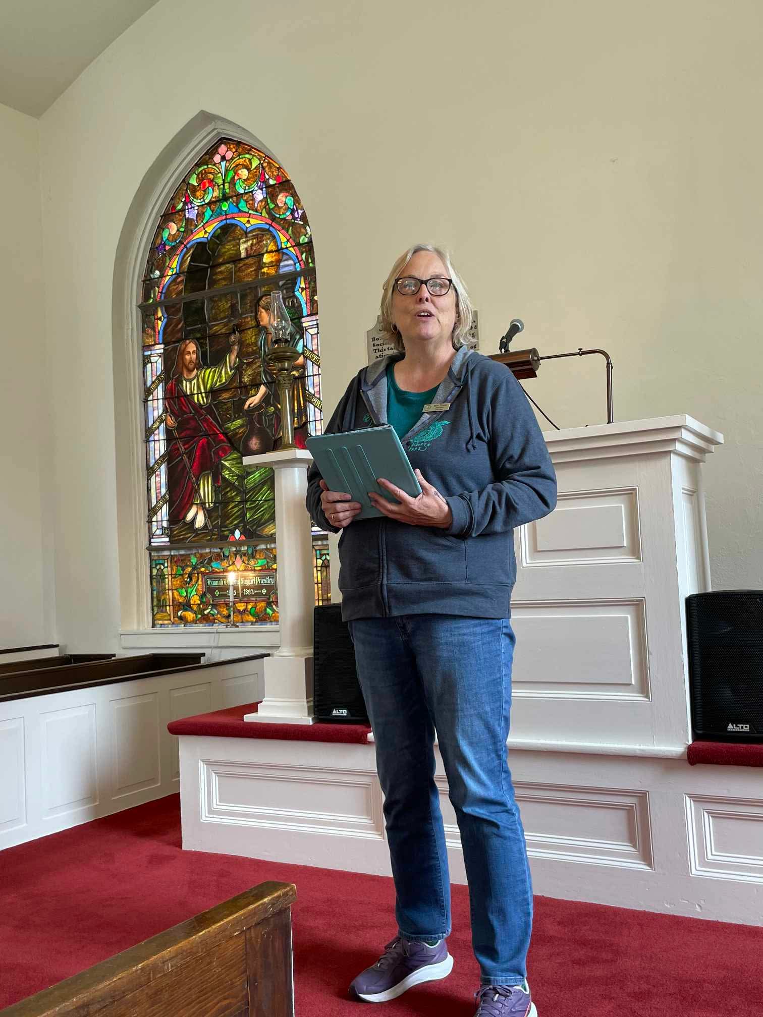 tracy3 Rev. Tracy Sprowls
